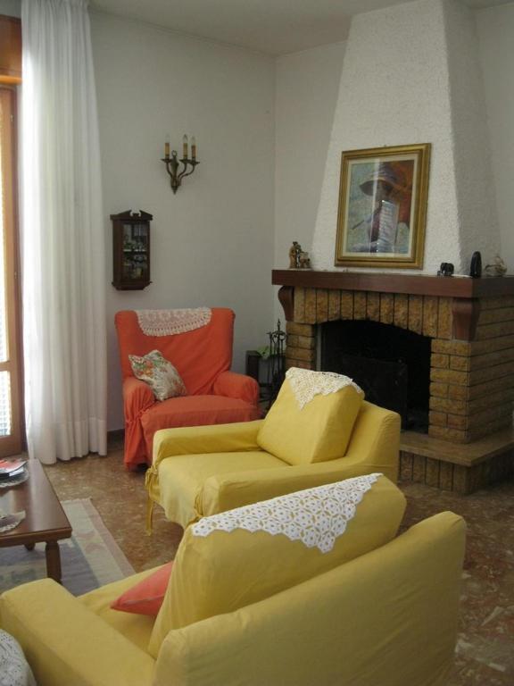 La Casa Dei Pini Bed and Breakfast Malnate Buitenkant foto
